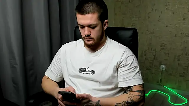 Well_boy Adlı Modelin Web Kamerası Şovu