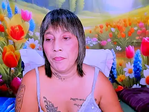 indianroxy 现场XXX聊天