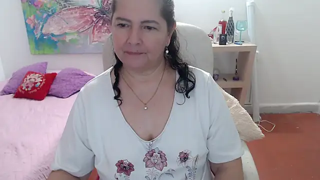 leonela_69's Live XXX Chat