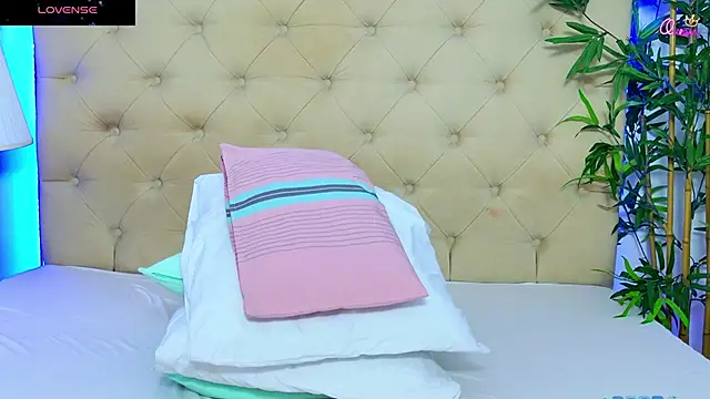 DaliyaArabian: απευθείας συνομιλία ΧΧΧ