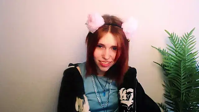 GuessMe___ Adlı Modelin Canlı XXX Sohbeti