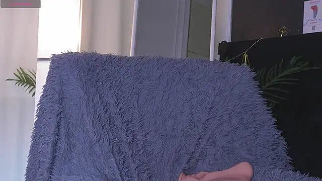 SofiaFoster_ Adlı Modelin Canlı XXX Sohbeti