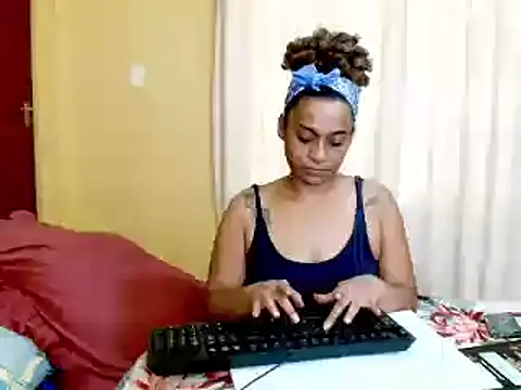 MiZzCreator Live XXX-chat