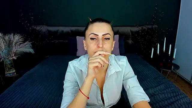 Chat XXX en directo de Rebecca_Diamond