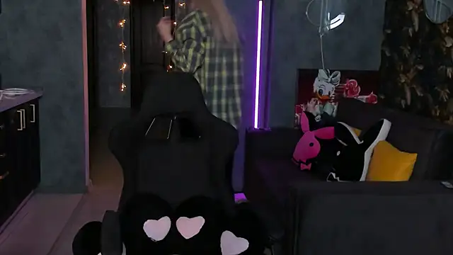 Blckmirrorr's Live XXX Chat