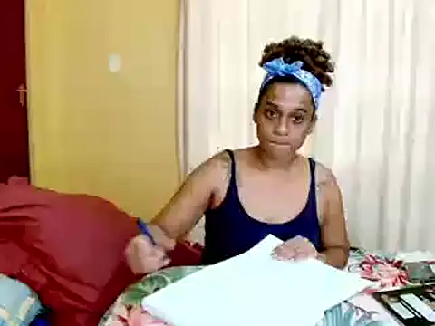 Chat XXX en directo de MiZzCreator