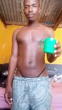 HornyAss_Bitch – Live XXX-chat