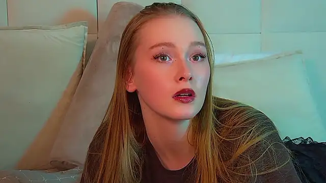 AgataFoxley: онлайн-секс-чат