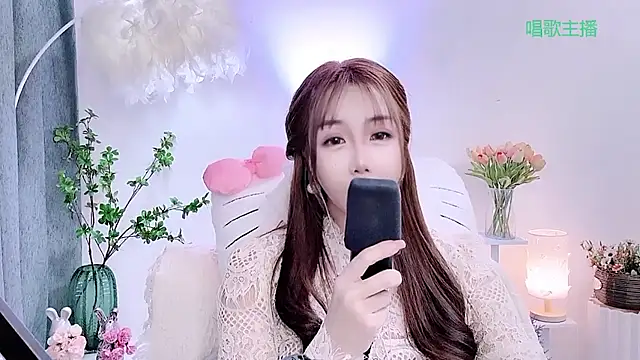 Laura_520 现场XXX聊天