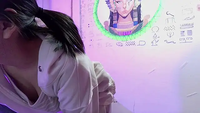 sofi_lara28 现场XXX聊天