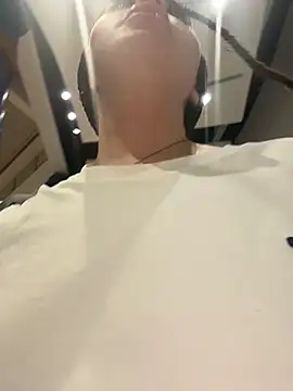 KiraSunshine: απευθείας συνομιλία ΧΧΧ