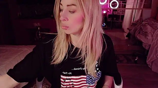 Živý XXX chat AnnieGOld_