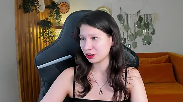 SaraDenars' Live XXX Chat