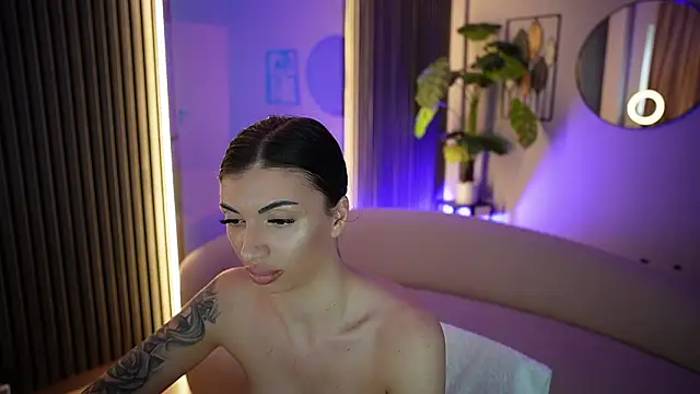 Živý XXX chat KaylaLuxx_