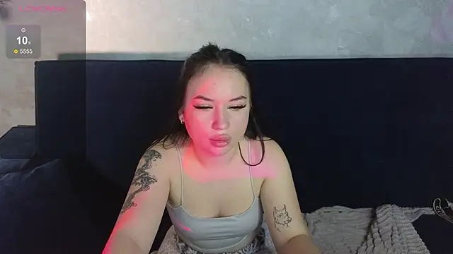 CutieAriell élő XXX-chatje