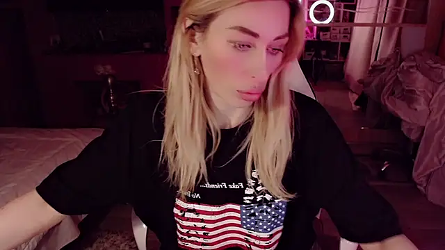 Chat XXX en directo de AnnieGOld_