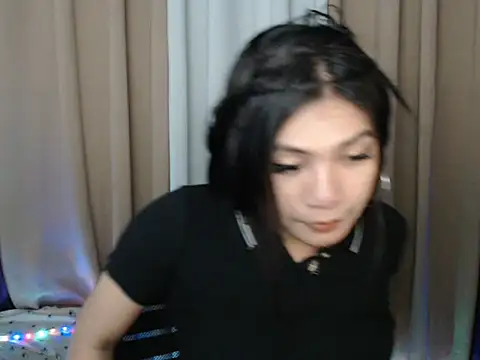 Chatroom XXX en direct de Kisses-For-You