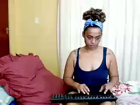 MiZzCreator Live XXX Chat