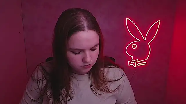 XXX chat uživo modela Kitty_Mia_Kitty