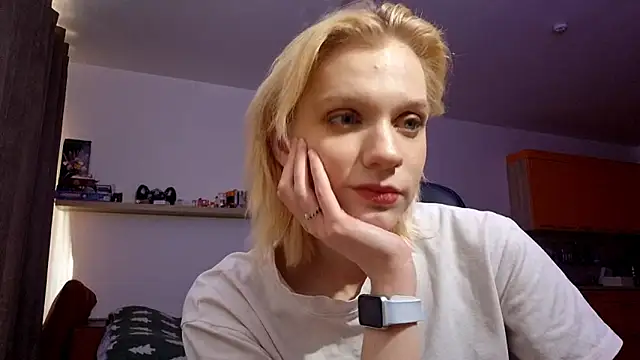 AuraNevera 现场XXX聊天