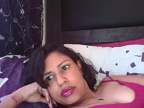 عرض كام Lyra_XOX