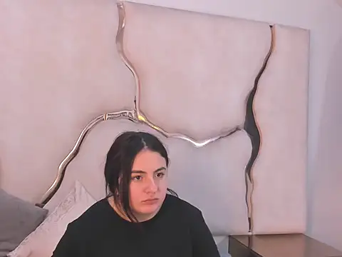 IsabelDelacroix Live XXX-chat