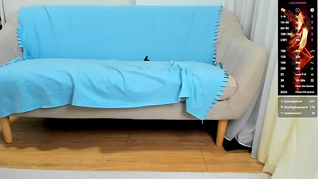 Chatroom XXX en direct de OliviaXXBuckley