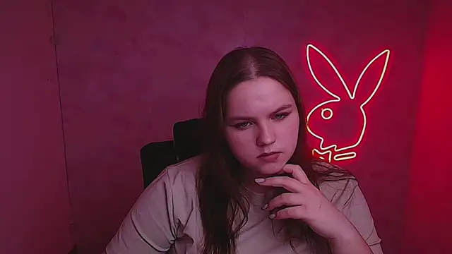 Chat +18 de Kitty_Mia_Kitty ao vivo