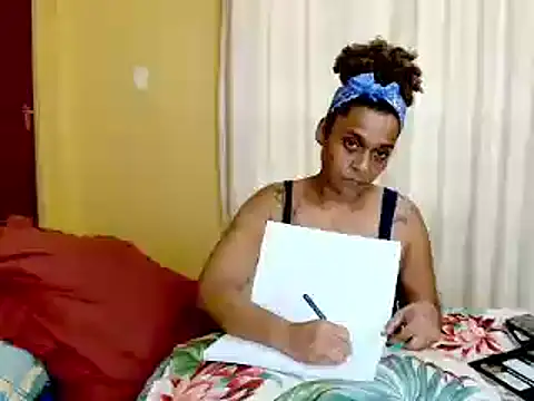 MiZzCreator live XXX chat