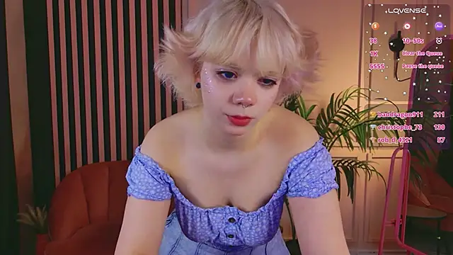 Waifu_Ketrin's Live XXX Chat