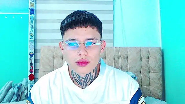 _justinmoon2 Chat XXX in diretta