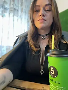 CrazyTori Chat XXX live