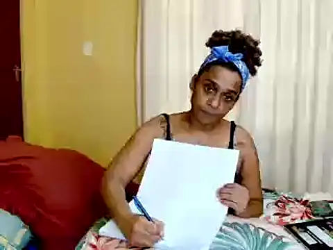 MiZzCreator's Live XXX Chat