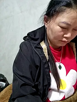 yoowwmr – Live XXX-chat