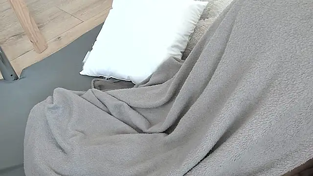 CeriseLapine Live XXX-chat