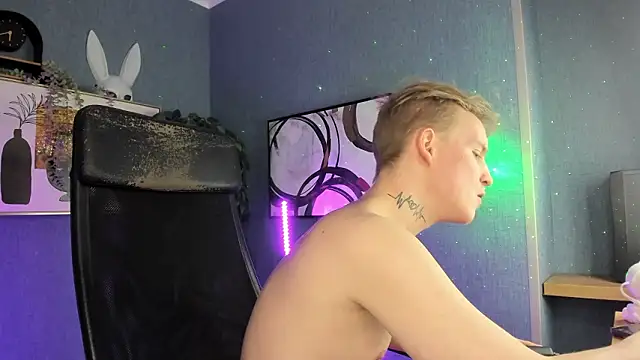 AlexxSweet's Live XXX Chat