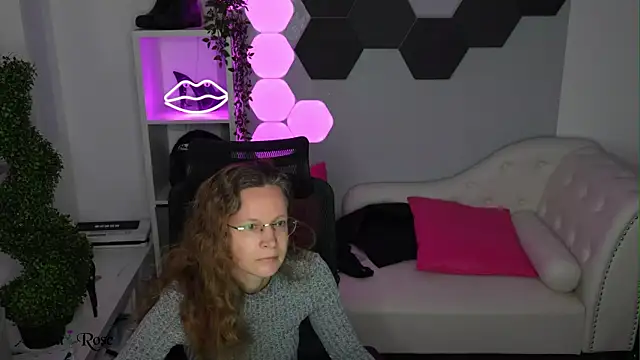 AnnikaRose's Live XXX Chat