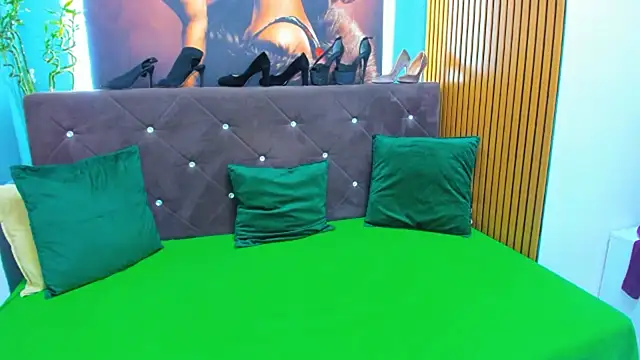 LauraSiin Live XXX-Chat