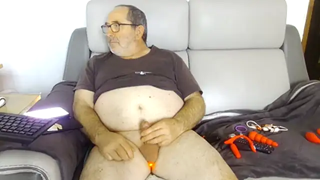 gillou1234's Webcam Show