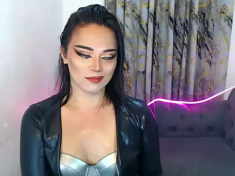 AsianQueenAlexaXx Webcamshow