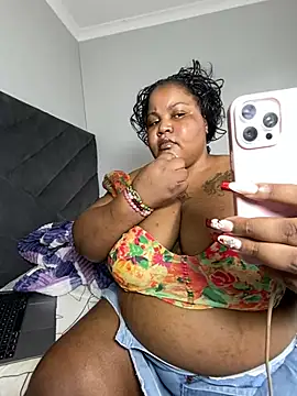 Živý XXX chat MissLola27