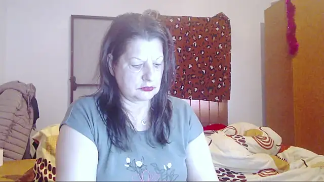 ExtasyMature Chat XXX live