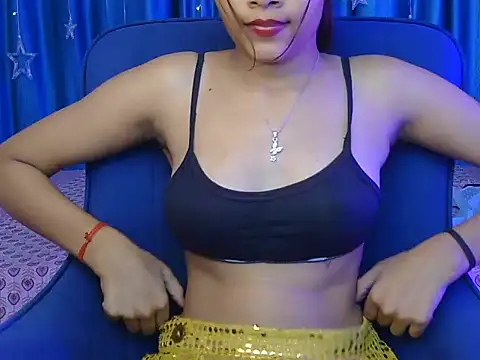 yours-angell webkamerás műsora