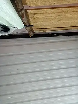 Zoe_axxellll élő XXX-chatje