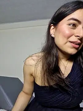 แชท XXX สดของ saasha_Petit