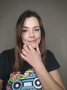 KrissSexi Adlı Modelin Canlı XXX Sohbeti