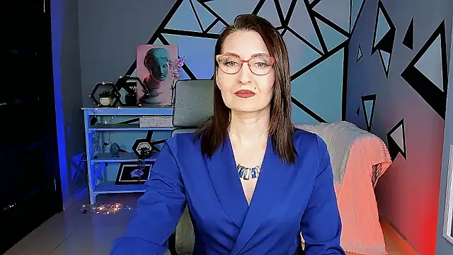 UnaTerra's Live XXX Chat