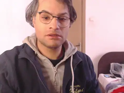 Chat +18 de wildpussycat23 ao vivo