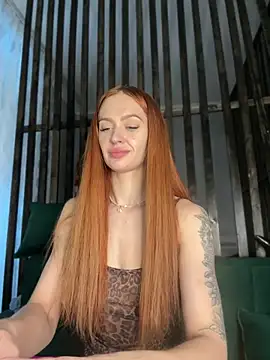 LittleFox___ Adlı Modelin Canlı XXX Sohbeti