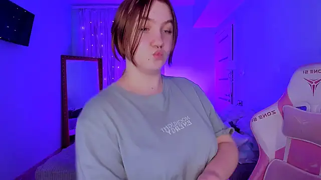 Živý XXX chat lovelyy_julia